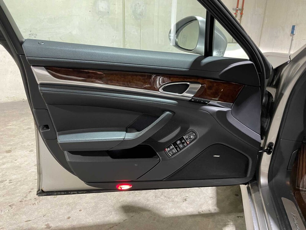 Porsche Panamera 4S 4.8 V8 400pk 2009, GRF-24-R Youngtimer