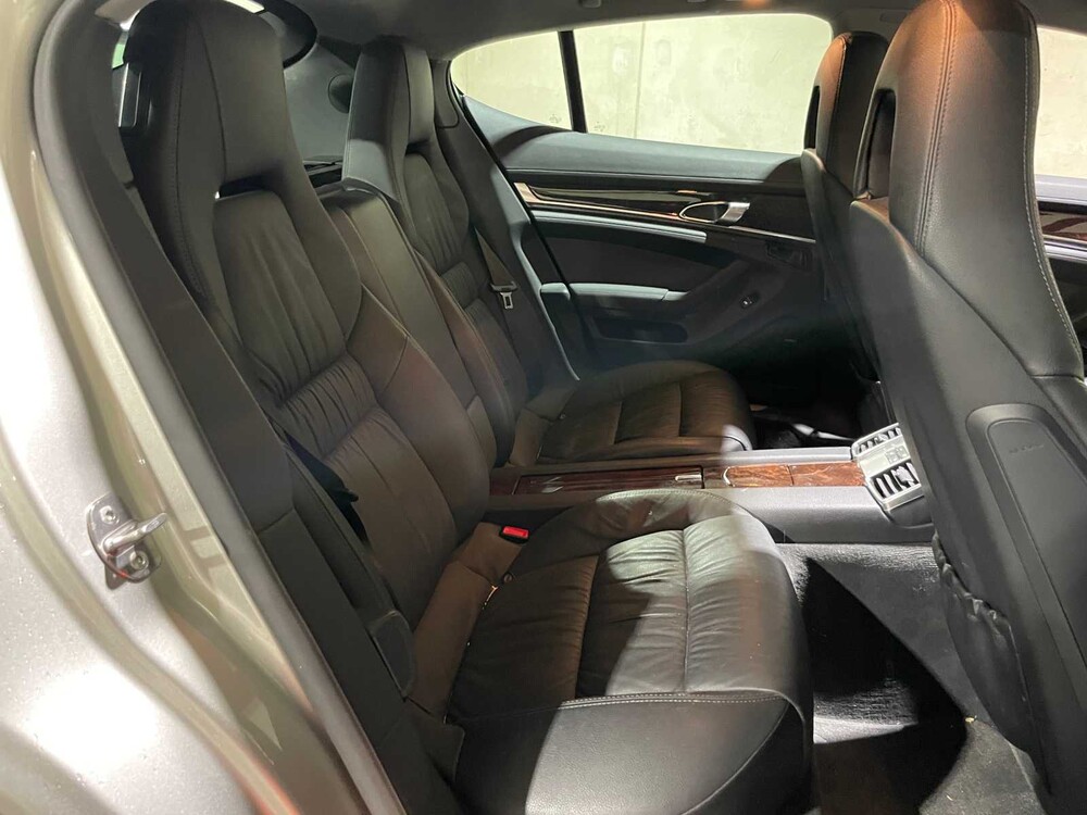 Porsche Panamera 4S 4.8 V8 400pk 2009, GRF-24-R Youngtimer