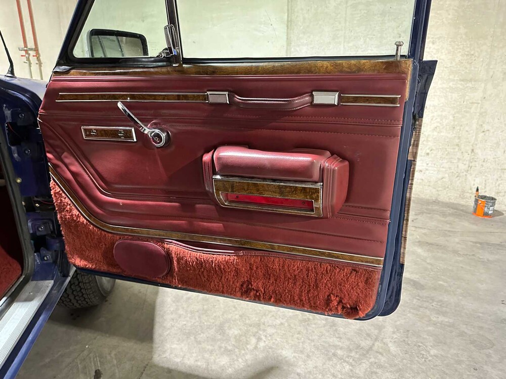 Jeep Wagoneer AMC 5.9 175pk 1982, 52-ZP-BS