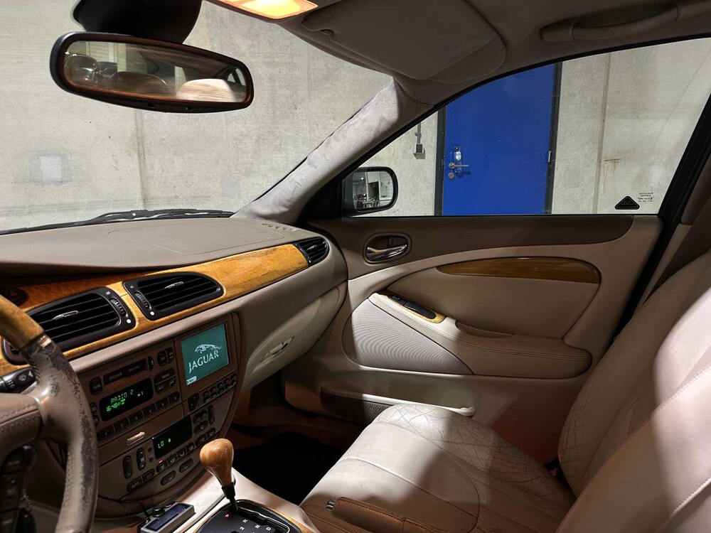Jaguar S-Type 4.0 V8 276PS 1999, ZG-BZ-61