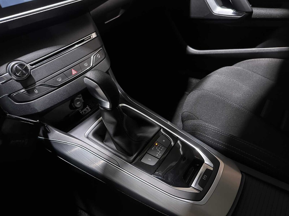 Peugeot 308 SW 1.2 e-THP Allure 131PS 2014 (Automatik), 6-ZDS-85