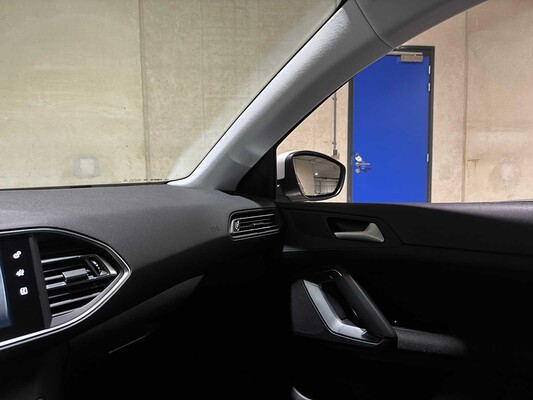 Peugeot 308 SW 1.2 e-THP Allure 131PS 2014 (Automatik), 6-ZDS-85