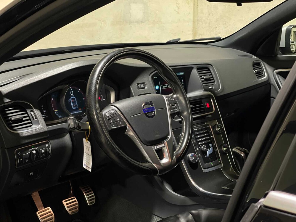 Volvo V60 2.0 D2 Summum 120PS 2015, XF-303-K