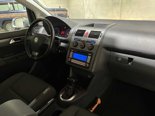 Volkswagen Touran 1.4 TSI Optive DSG 140PS 2007, 59-TR-BR Youngtimer