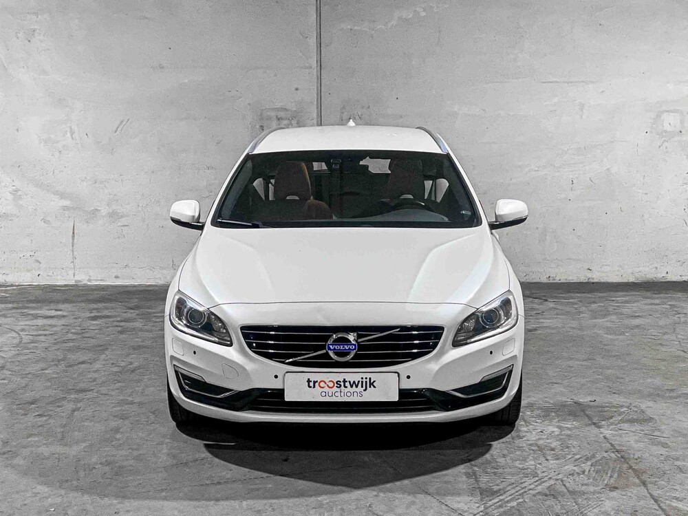 Volvo V60 2.4 D5 Twin Engine Special Edition 215PS 2015, GZ-344-N