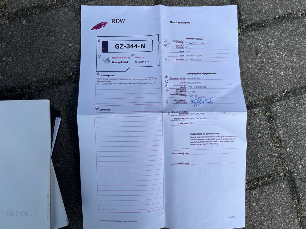 Volvo V60 2.4 D5 Twin Engine Special Edition 215PS 2015, GZ-344-N