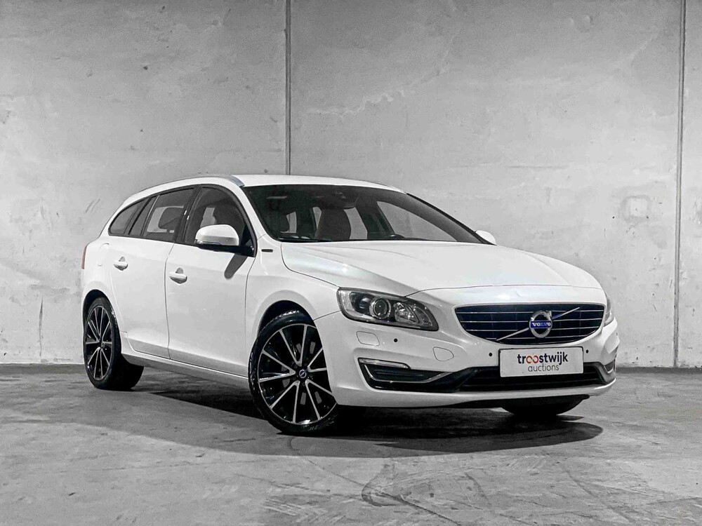 Volvo V60 2.4 D5 Twin Engine Special Edition 215PS 2015, GZ-344-N