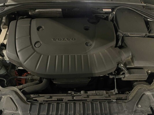 Volvo V60 2.4 D5 Twin Engine Special Edition 215pk 2015, GZ-344-N