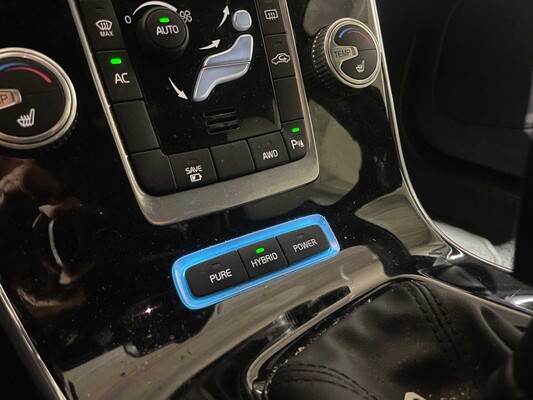 Volvo V60 2.4 D5 Twin Engine Special Edition 215PS 2015, GZ-344-N