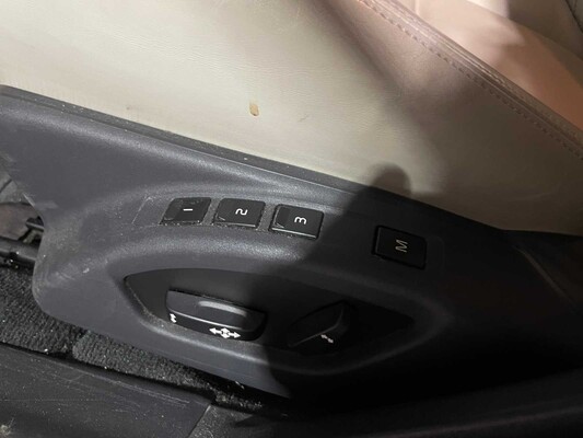 Volvo V60 2.4 D5 Twin Engine Special Edition 215PS 2015, GZ-344-N