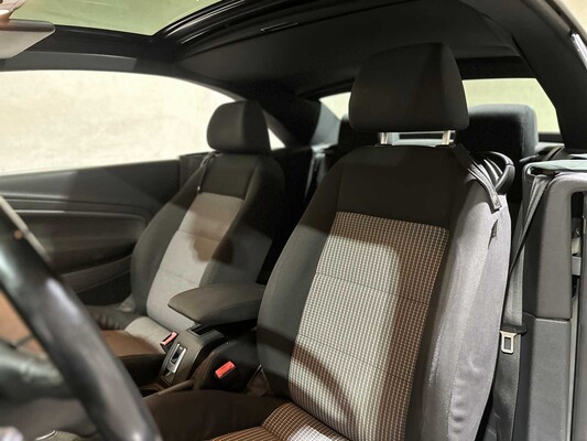 Volkswagen Eos 1.4 TSI Highline 122pk 2010 Cabriolet, 82-KPB-3