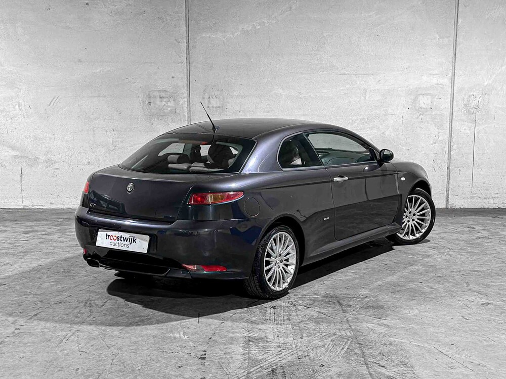 Alfa Romeo GT 2.0 JTS Collezione 166PS 2006, 91-TH-LT Youngtimer