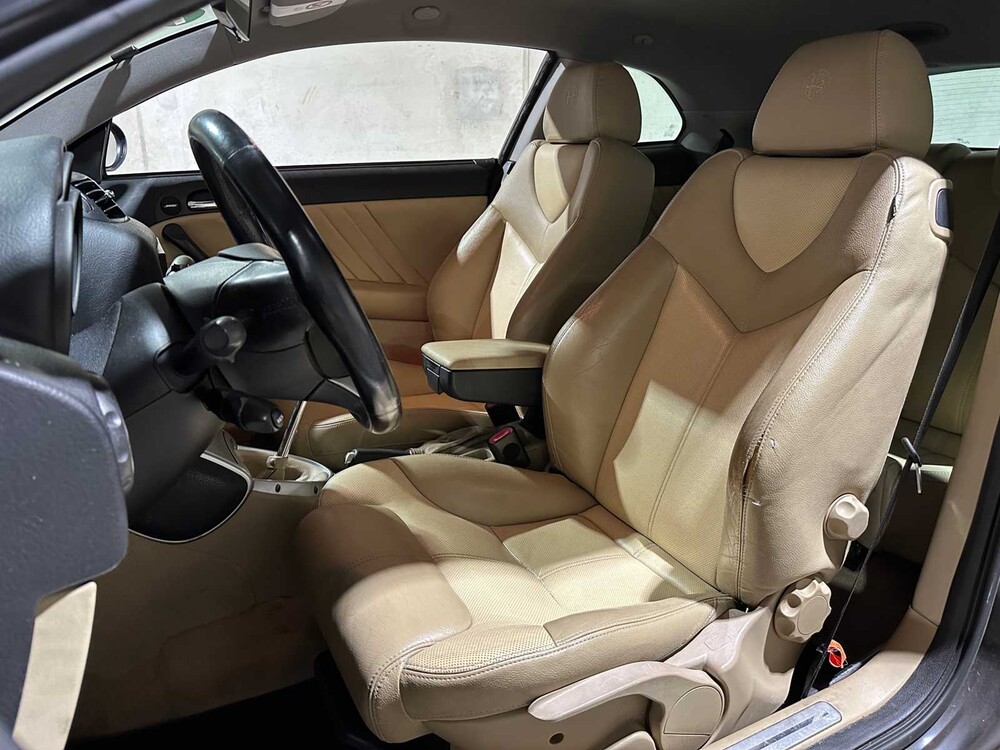 Alfa Romeo GT 2.0 JTS Collezione 166PS 2006, 91-TH-LT Youngtimer