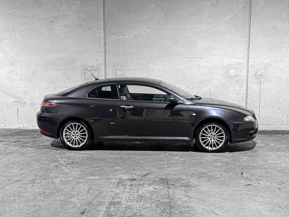 Alfa Romeo GT 2.0 JTS Collezione 166PS 2006, 91-TH-LT Youngtimer