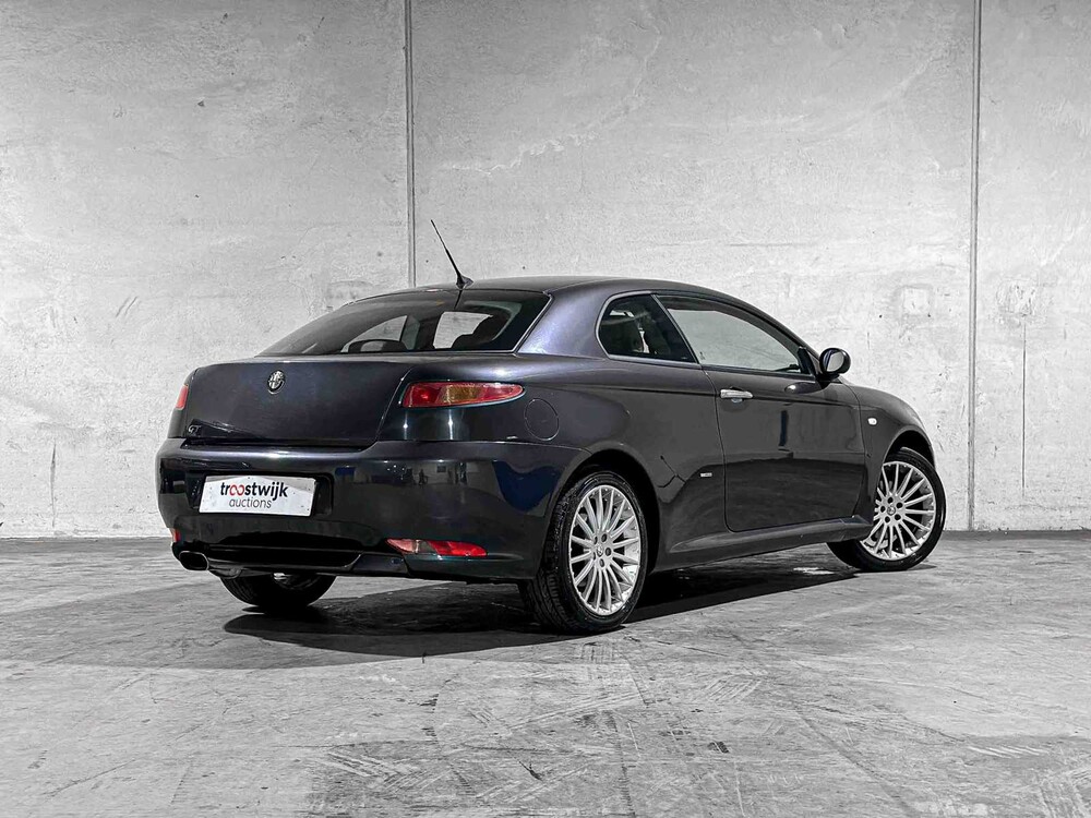 Alfa Romeo GT 2.0 JTS Collezione 166PS 2006, 91-TH-LT Youngtimer