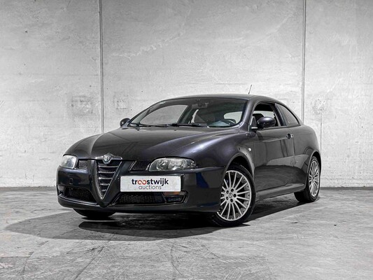 Pkw und Nutzfahrzeuge in Tiel