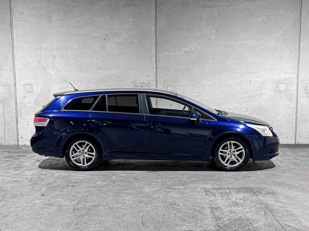Toyota Avensis Kombi 1.8 VVTi Panoramic 147PS 2009, 17-JRJ-6 Youngtimer