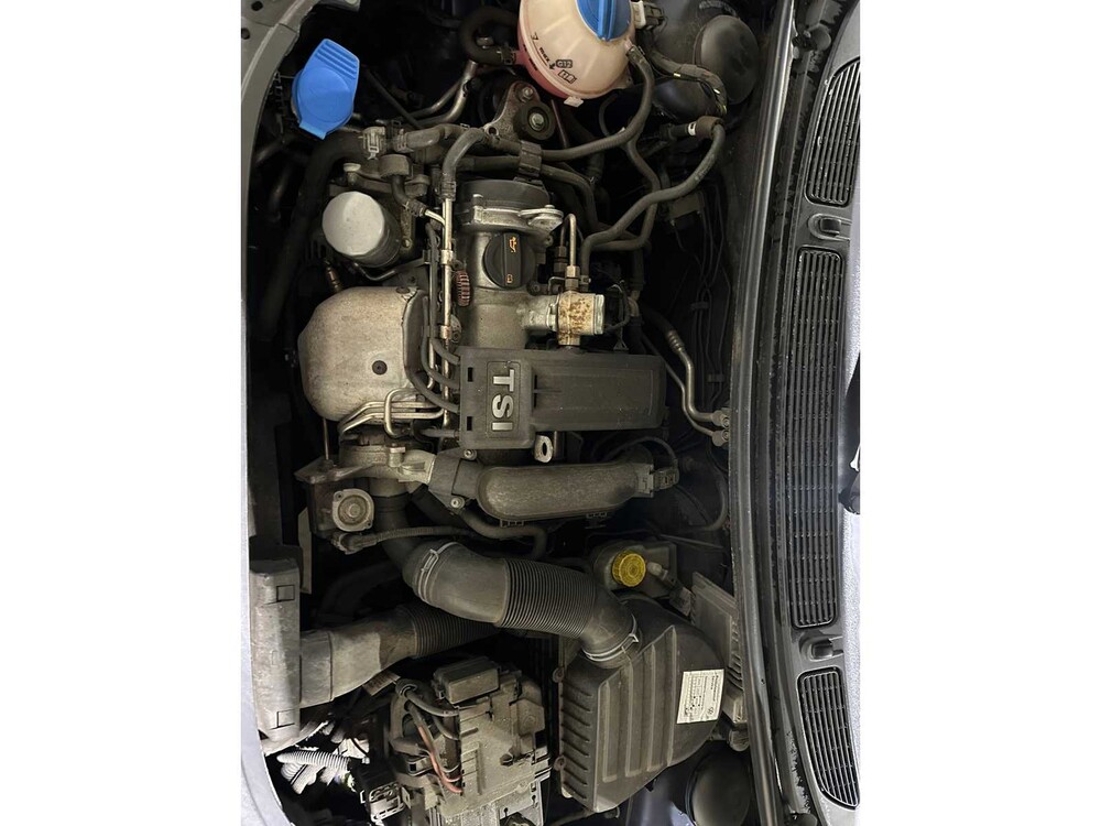 Skoda Fabia Kombi 1.2 TSI Tour 86PS 2012, 70-XVD-5