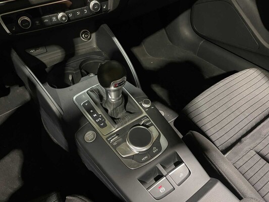 Audi A3 35 TFSI Cabriolet 1.5 TFSI 150PS 2019