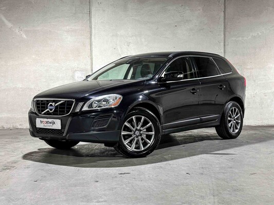 Volvo XC60 2.0 D4 5-Cilinder Momentum 163pk 2012, KT-999-X