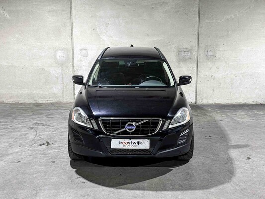 Volvo XC60 2.0 D4 5-Zylinder Momentum 163PS 2012, KT-999-X