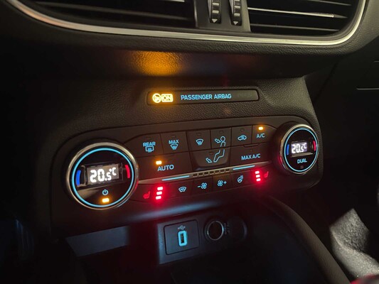 Ford Focus 1.0 EcoBoost Titanium Business 125PS 2020, H-428-VR