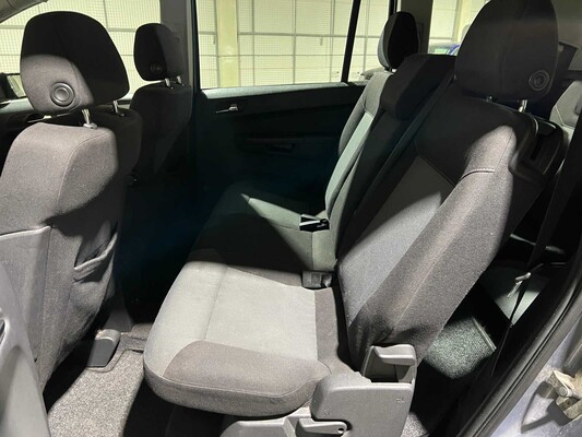 Opel Zafira 1.9 CDTi Enjoy 7-Personen 120PS 2005, P-660-PX