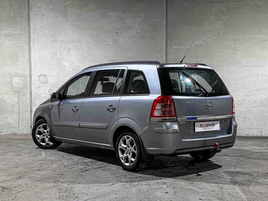 Opel Zafira 1.9 CDTi Enjoy 7-Personen 120PS 2005, P-660-PX