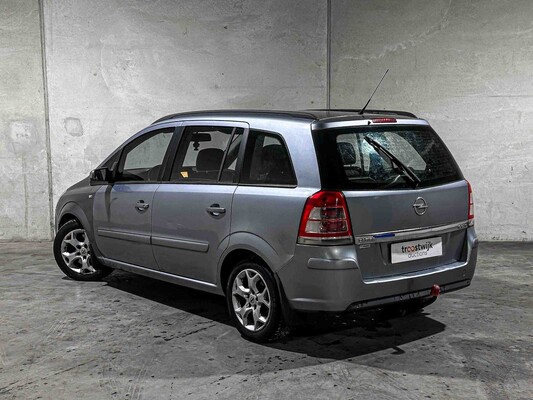 Opel Zafira 1.9 CDTi Enjoy 7-Personen 120PS 2005, P-660-PX