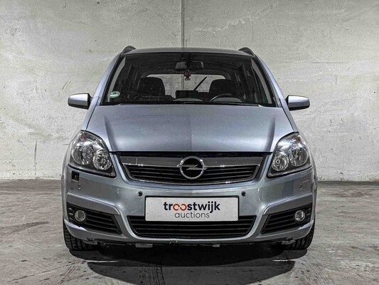 Opel Zafira 1.9 CDTi Enjoy 7-Personen 120PS 2005, P-660-PX