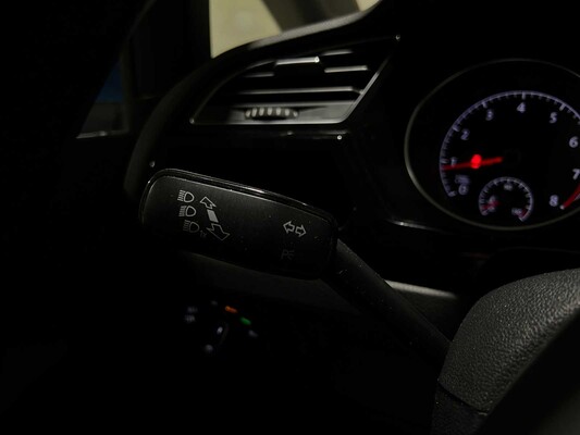 Volkswagen Touran 1.4 TSI Connected Series -Automatik- 150PS 2016, JS-249-R