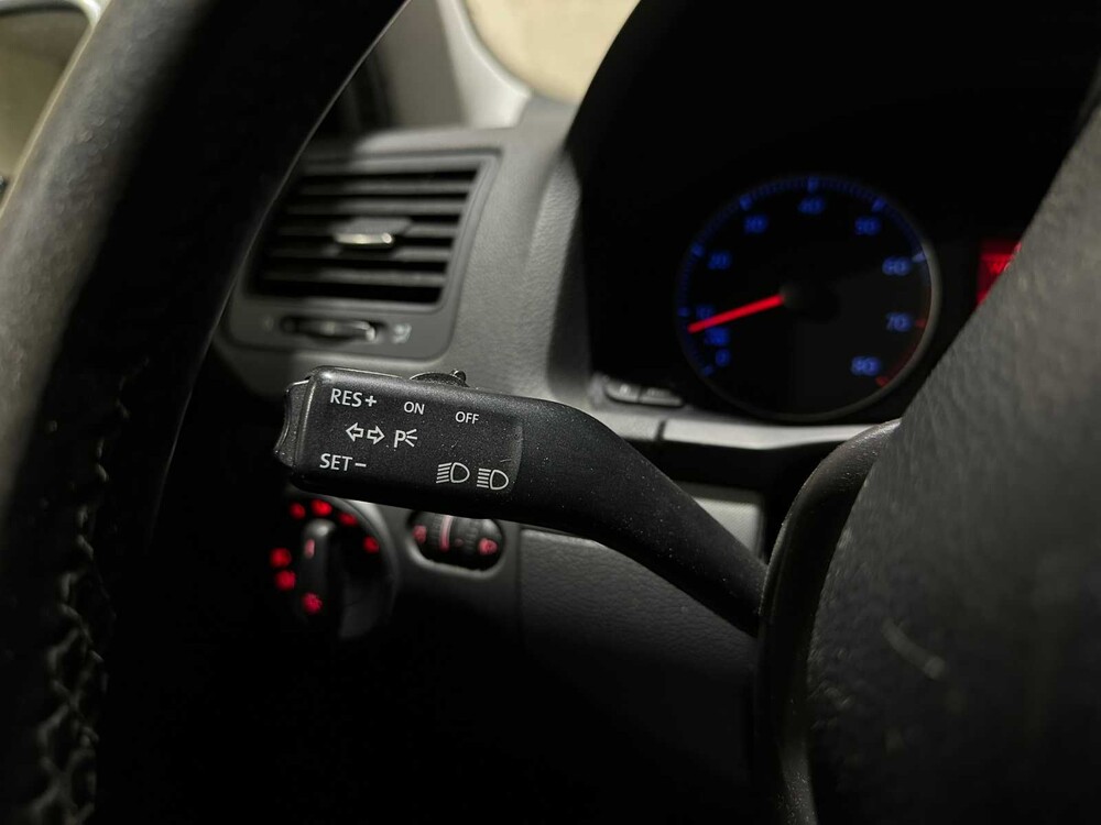 Volkswagen Golf 1.6 FSI Comfortline 116PS 2005, 01-PZ-RK 