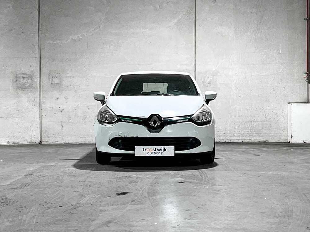 Renault Clio 0.9 TCe Expression 90PS 2015, GZ-530-J