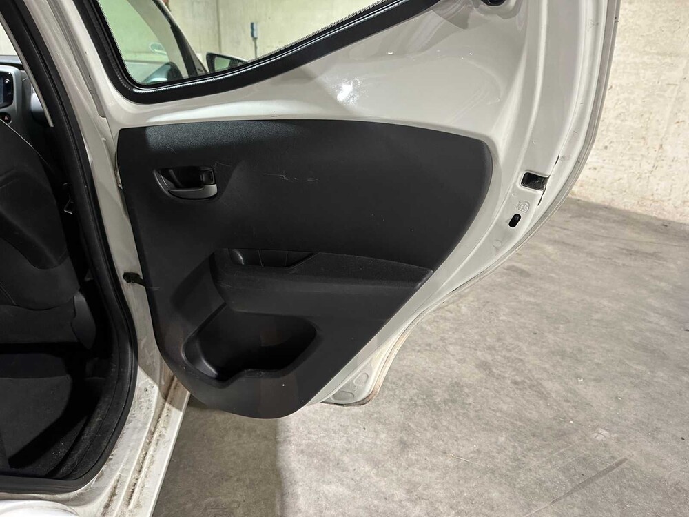 Toyota Aygo 1.0 VVT-i x-play 72hp 2020, J-855-XB