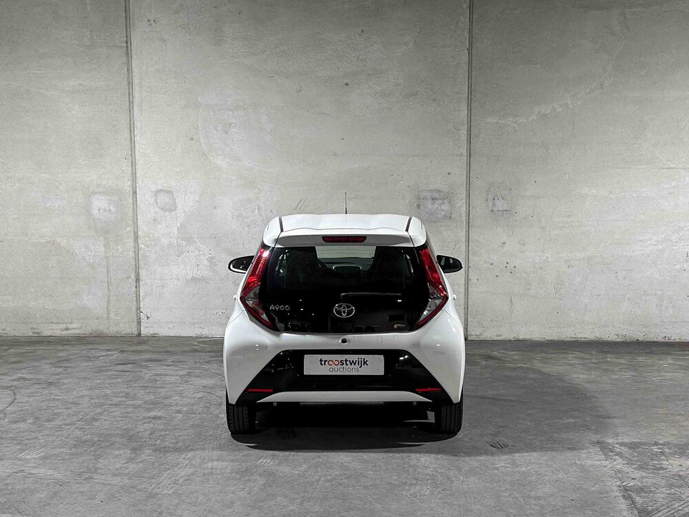 Toyota Aygo 1.0 VVT-i x-play 72hp 2020, J-855-XB