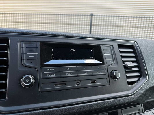 Volkswagen Crafter 35 2.0 TDI L3H3 140pk 2019, VRX-19-R Bedrijfswagen