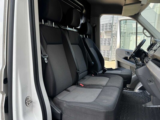 Volkswagen Crafter 35 2.0 TDI L3H3 140pk 2019, VRX-19-R Bedrijfswagen