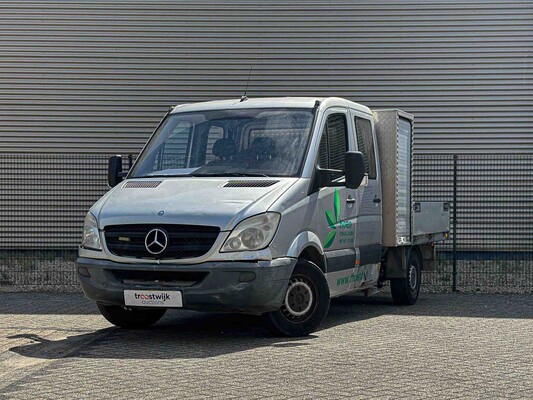 Pkw und Nutzfahrzeuge in Tiel