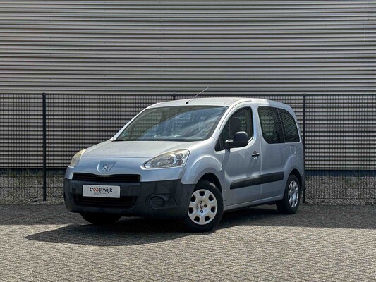 Personen- en bedrijfsauto's te Tiel