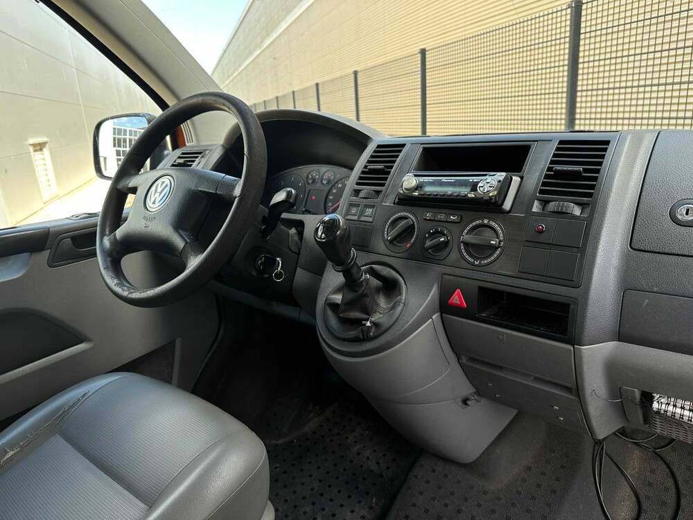 Volkswagen Transporter Kombi 1.9 TDI 340 Comf.l. 9 Plätze 86PS 2006, 69-TP-GN