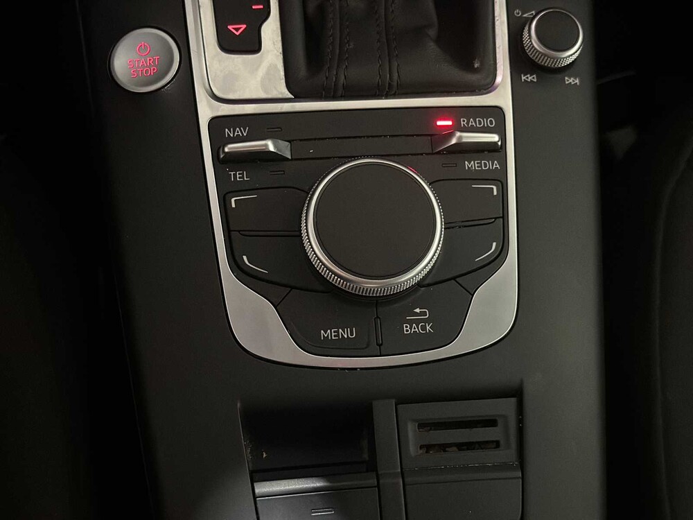 Audi A3 Sportback 1.4 e-tron Attraction 150PS 2015, HL-741-R