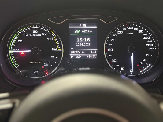 Audi A3 Sportback 1.4 e-tron Attraction 150pk 2015, HL-741-R