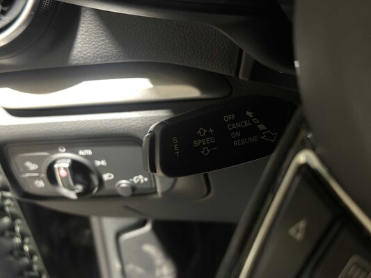 Audi A3 Sportback 1.4 e-tron Attraction 150PS 2015, HL-741-R