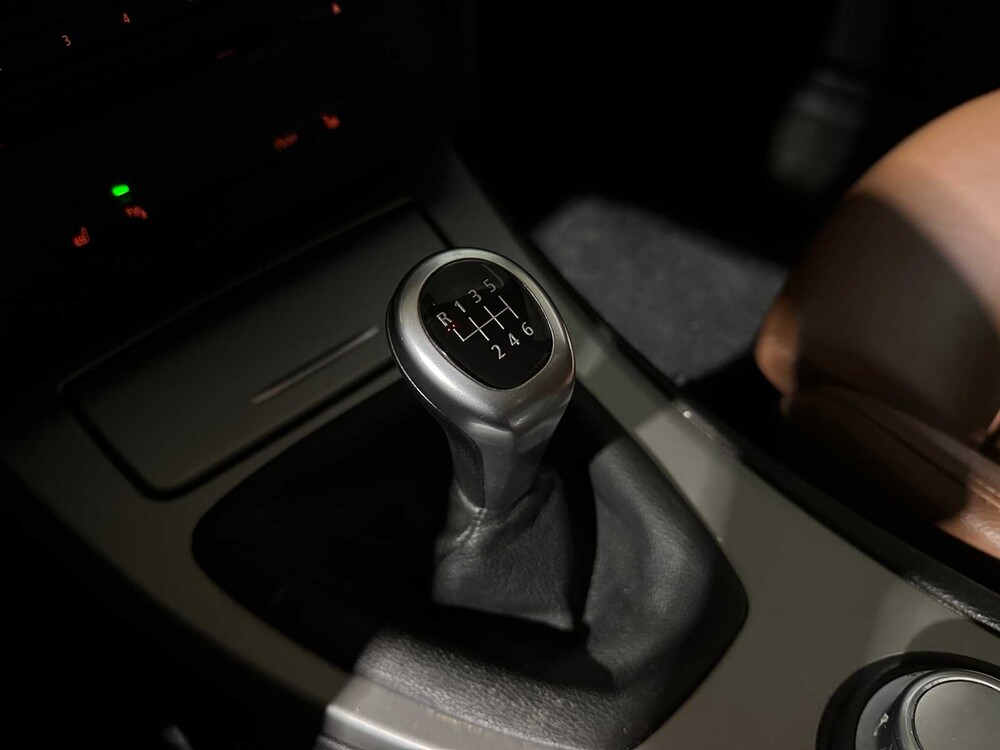 BMW 320i Touring High Executive 170PS 2008 3er, 56-GFT-7