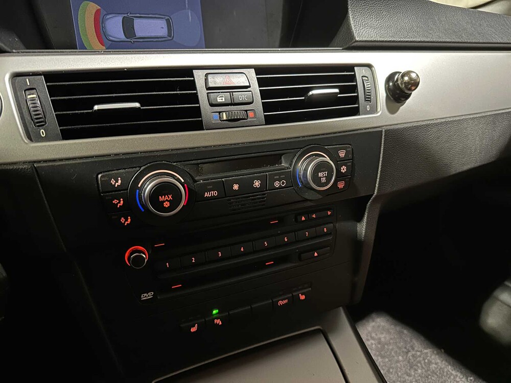 BMW 320i Touring High Executive 170PS 2008 3er, 56-GFT-7