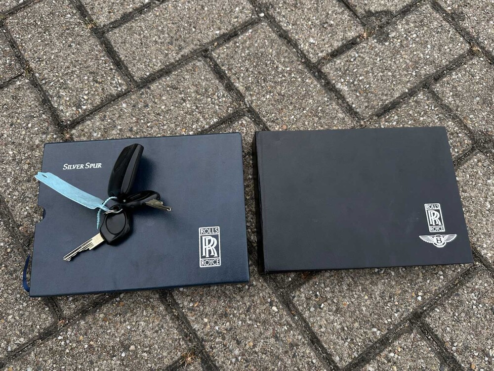 Rolls-Royce Silver Spur 6.8 V8 304pk 1997