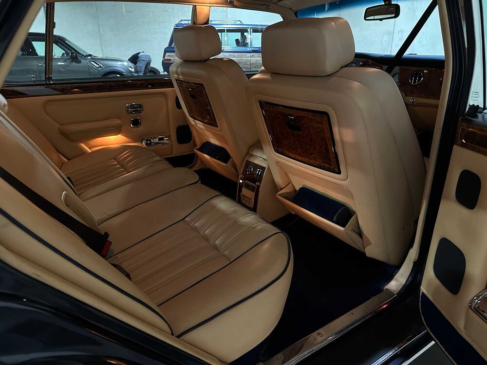 Rolls-Royce Silver Spur 6.8 V8 304pk 1997