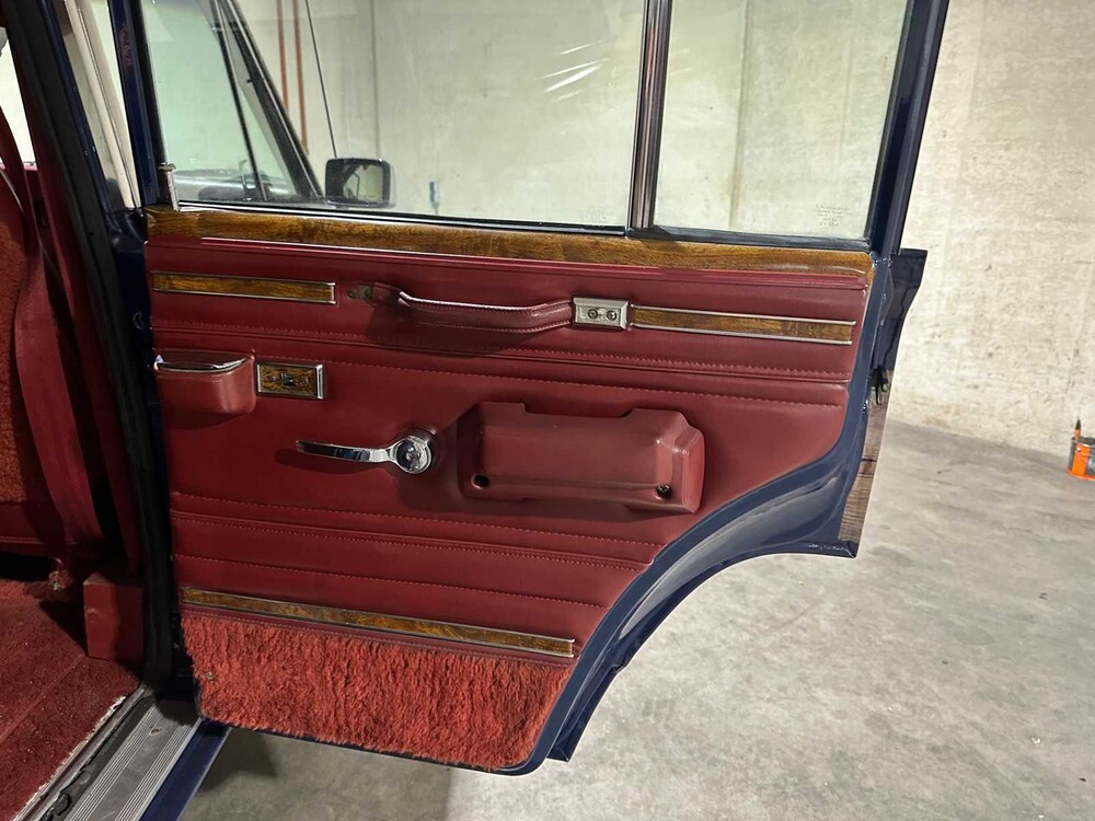 Jeep Wagoneer AMC 5.9 175pk 1982, 52-ZP-BS