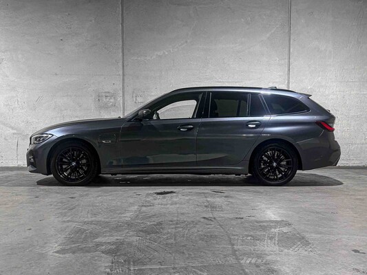 BMW 330e Touring M-Sport Business Edition Plus 184pk 2022 3-serie G21, X-990-TH