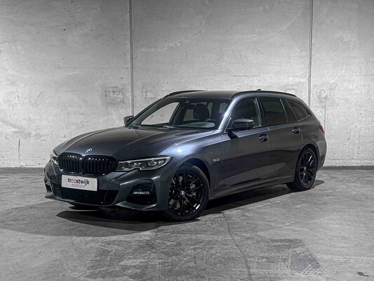 BMW 330e Touring M-Sport Business Edition Plus 184pk 2022 3-serie G21, X-990-TH